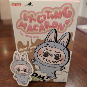 Pop Mart Exciting Macaron Vinyl Face Figure (Sea Salt Coconut)